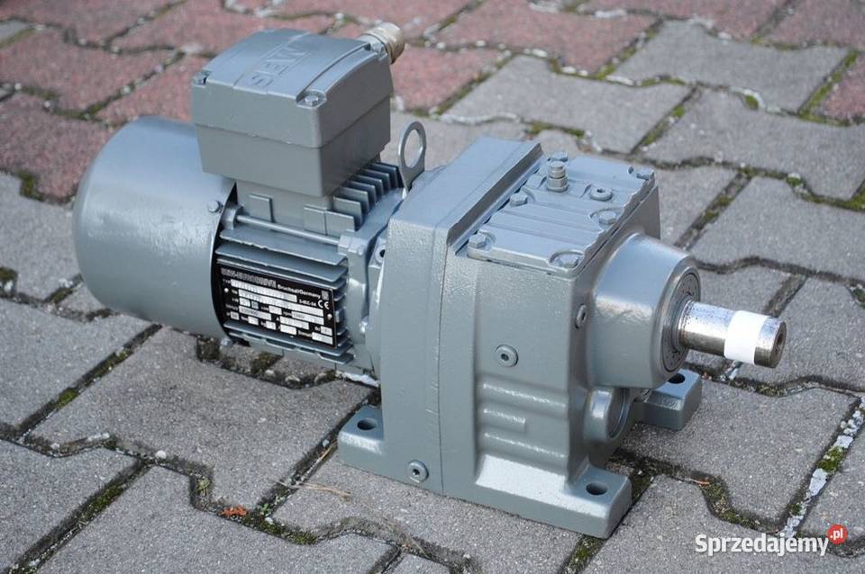 Motoreduktor 037kw 11obr z hamulcem SEW Kargowa