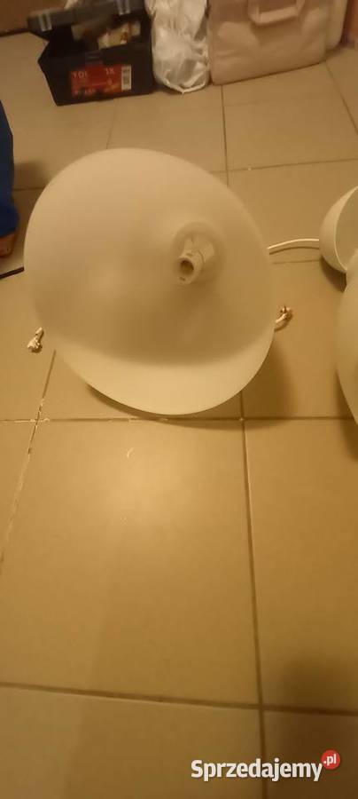 Sprzedam dwa żyrandole plastikowe firmy Ikea mazowieckie Warszawa