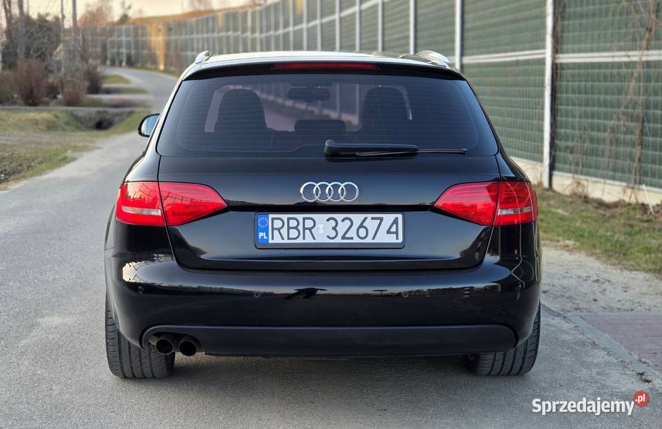 SPRZEDAM AUDI A4 B8 20TDI CR 143 2008r SLINE klimatyzacja