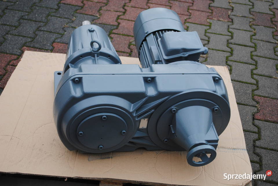 Motoreduktor 55kw z regulacją 1376obr LENZE Biznes i Przemysł Kargowa