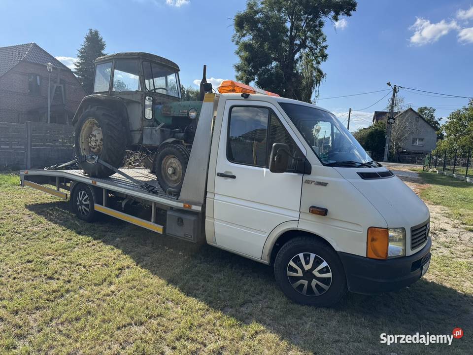 VOLKSWAGEN LT 35 25 TDI Laweta Pomoc drogowa Rok produkcji 2001 Łozina