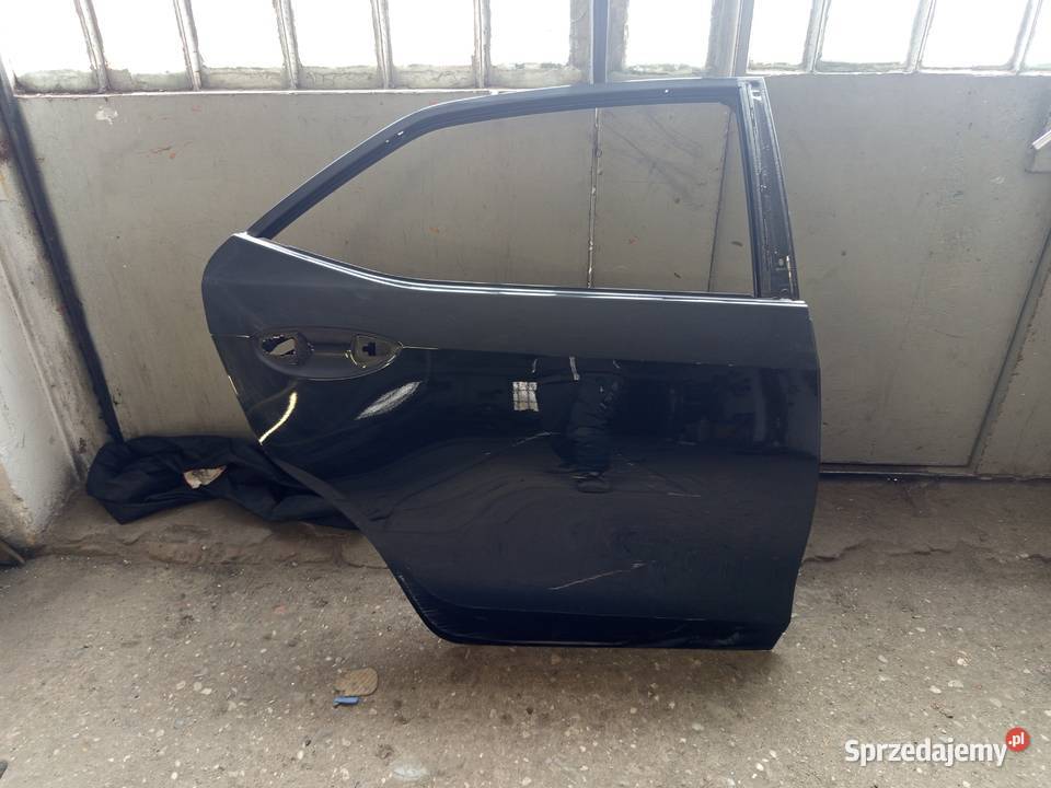 Toyota Corolla e16 drzwi Radom