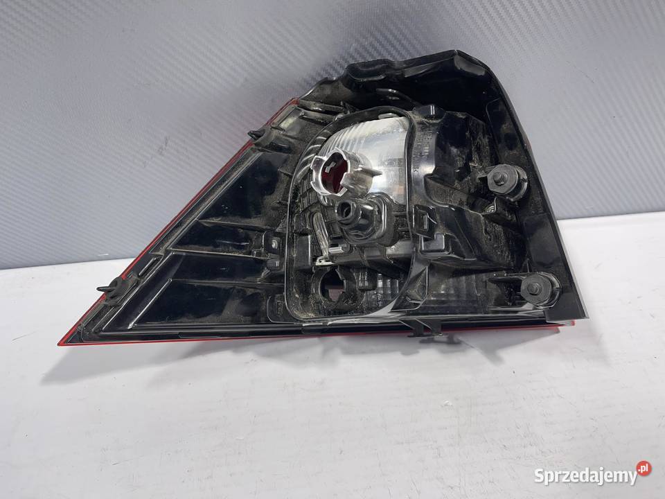 VW GOLF 7 PRAWA LAMPA TYŁ wielkopolskie Ostroróg