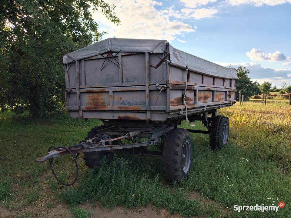 Przyczepa IFA HL 6011 rolnicza wywrotka 6T nieuszkodzony