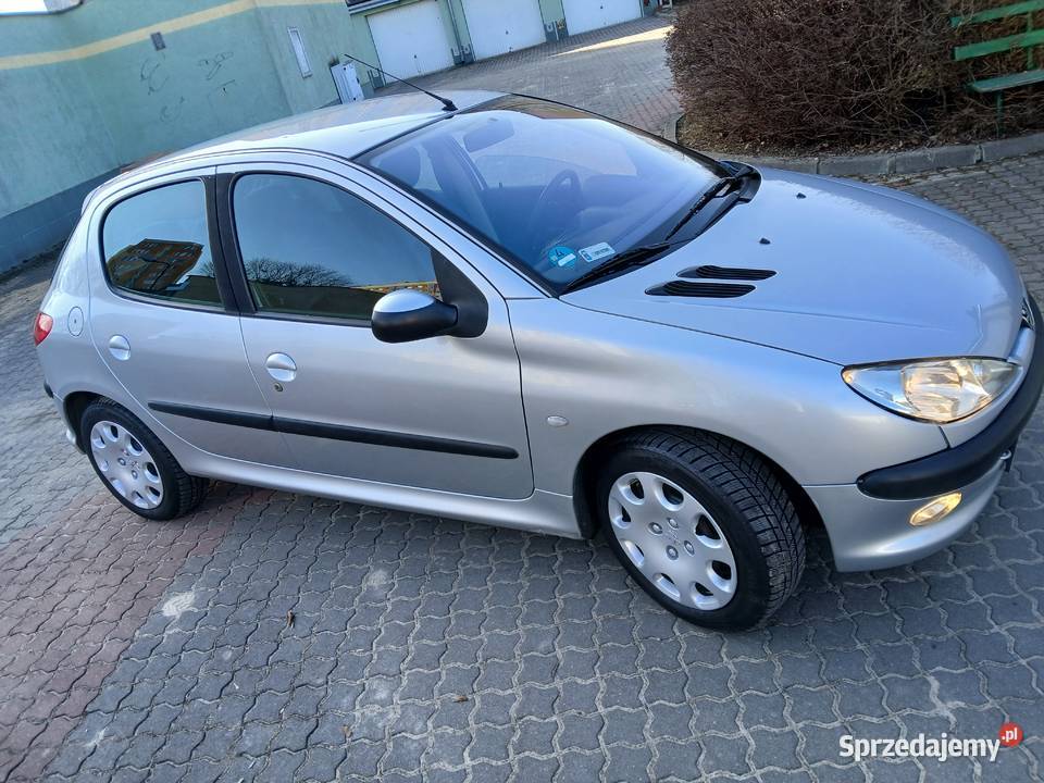 Peugeot 206 11benz20032004 bezrdzy klima