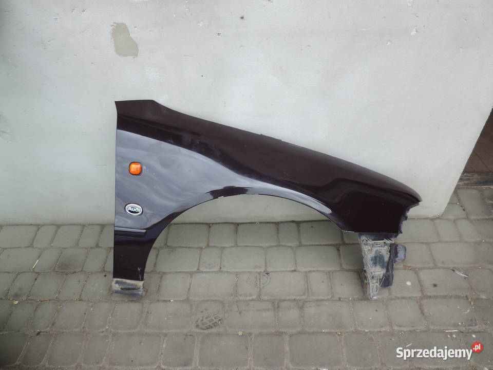 BŁOTNIK PRAWY PRZÓD PRZEDNI AUDI A4 B5 PRZEDLIFT Rok produkcji 1995 Nowy Sącz