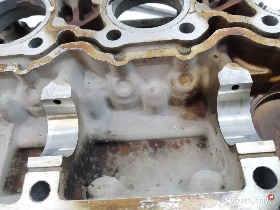 GŁOWICA KOMPLETNA 1001818004 28 29 BITURBO T6 Głowice cylindrów