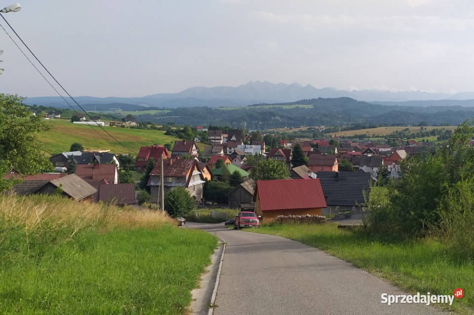 Działka budowlana z panoramicznym widokiem na małopolskie