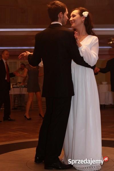 Suknia ślubna JENNIFER LOPEZ 3840 śląskie