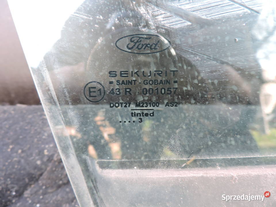 Szyba boczna prawy przód Ford focus mk1 18 TDCI szyby Karoseria Myszków