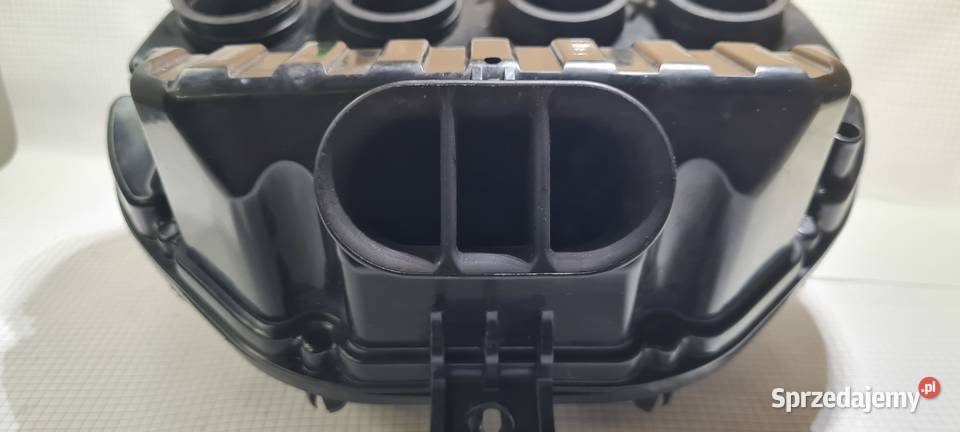Suzuki GSR 600 obudowa filtra powietrza króćce mazowieckie Warszawa