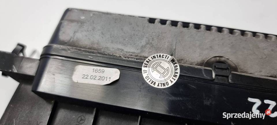 LICZNIK ZEGAR MERCEDES BENZ A2219015000 osobowe