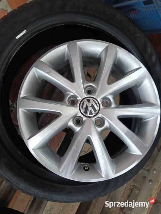 Komplet Felg aluminiowych VW audi seat skoda16 Wąwolnica sprzedam
