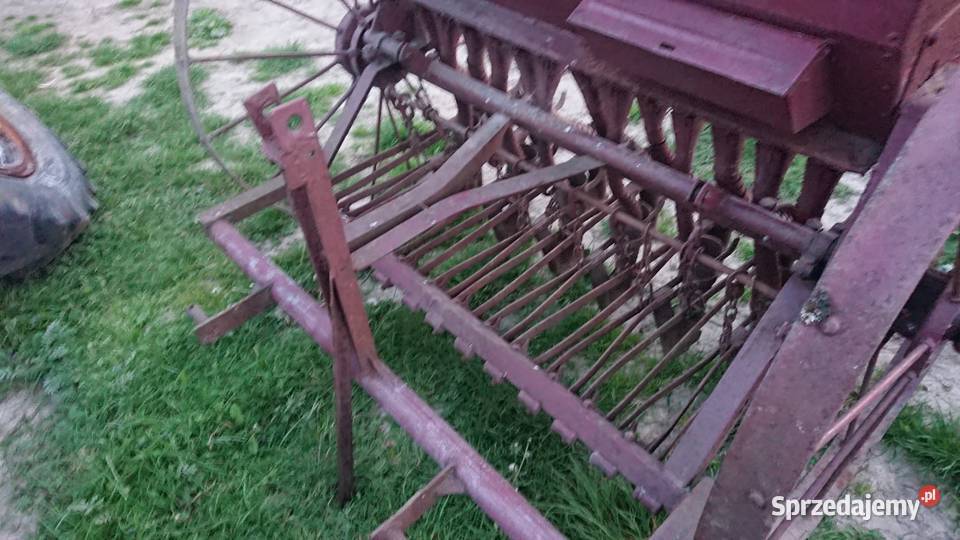 Siewnik do zboża 13 l do ciągnika Kłaj