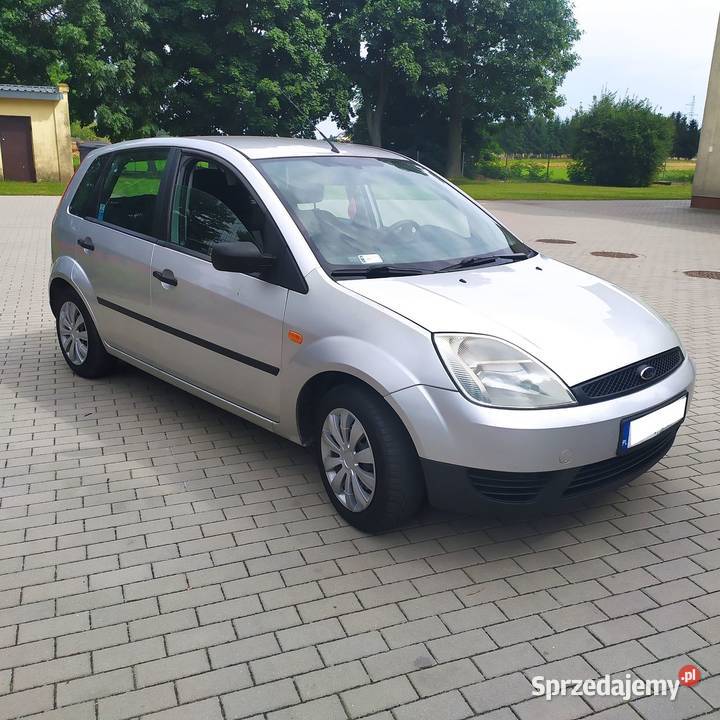 FORD Fiesta 2004 13 benzyna Sochaczew