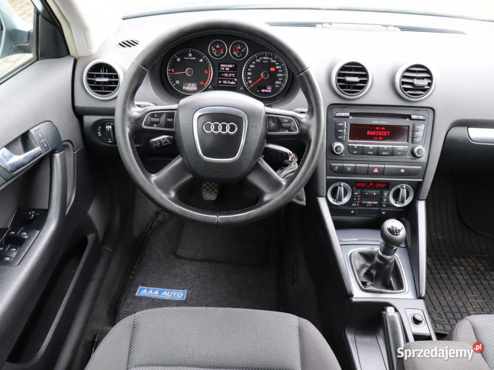 Audi A3 16 TDI srebrny A3 Piaseczno