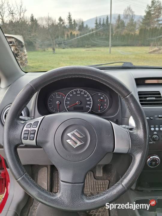 Suzuki SX4 16 Benzyna 2007 r Sobótka