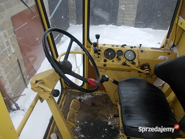 kombajn HOLLAND 1530 Rok produkcji 1980 Gostynin