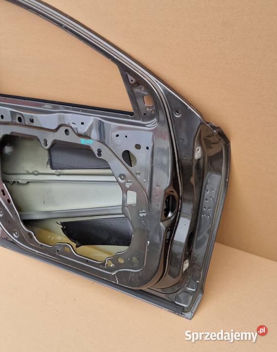 FORD FOCUS MK4 DRZWI LEWE PRZÓD PRZEDNIE osobowe Drzwi Bieleń