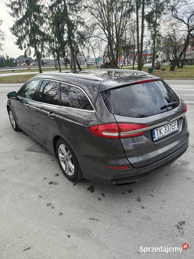 Ford Mondeo wersja Titanium
