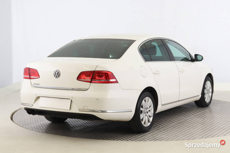 VW Passat 18 TSI czujnik parkowania Samochody osobowe Zabrze