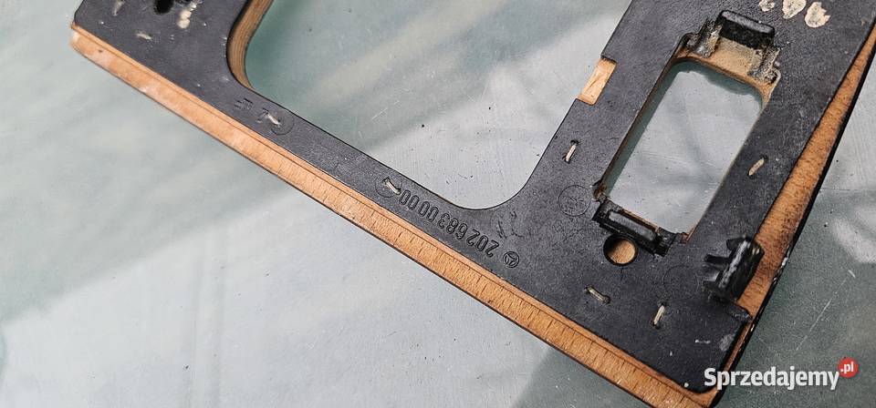 Ramka wybieraka mercedes w202 2026830000 Zbąszyń sprzedam