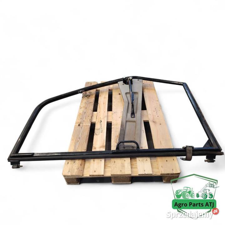 Ramka drzwi Deutz Fahr 377 Agrovector Ciechanowiec