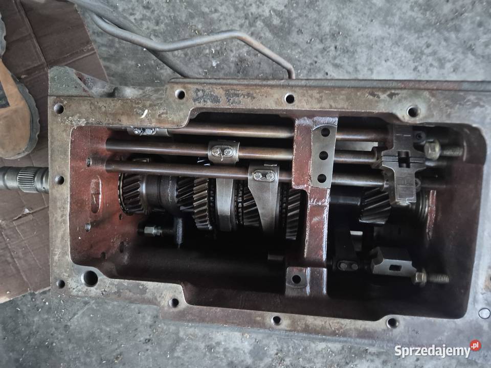 Obudowa Renault 7700098067 korpus skrzyni ceres Turek