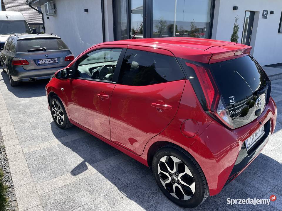 TOYOTA AYGO 2020 23 przebiegu Czerwona nieuszkodzony Inowrocław