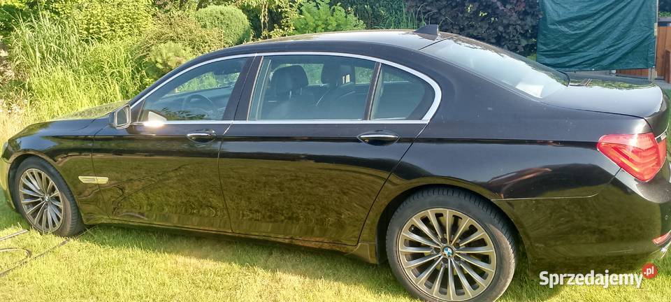 BMW Seria 7 740i limuzyna 2012 pomorskie Mrzezino