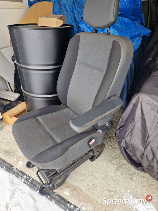 Fotel pojedyńczy pasażera Master III 3 Europa mazowieckie Radom