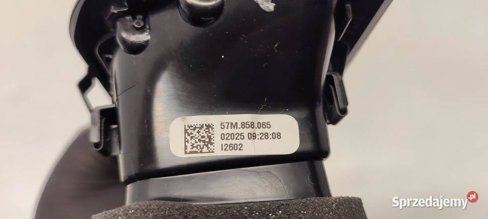 VW TAYRON KRATKA NAWIEWU DESKI RHD 57M858065 KTL osobowe