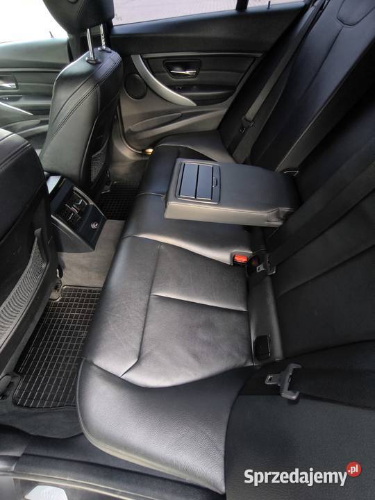 BMW 320D 184 super stan oryginał 100 światła do jazdy dziennej Zwoleń