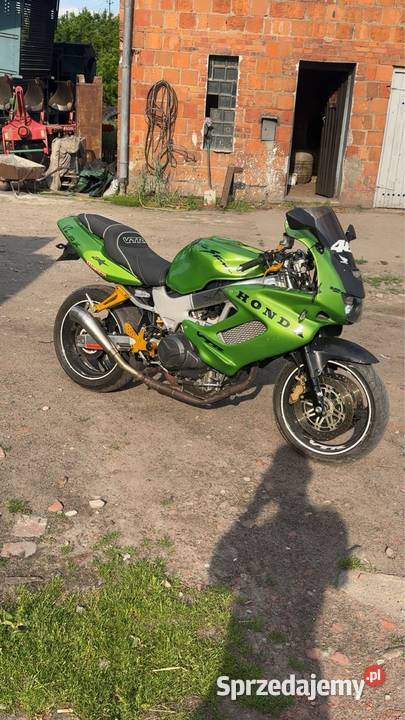 Honda vtr 1000f 1997r Korytnica