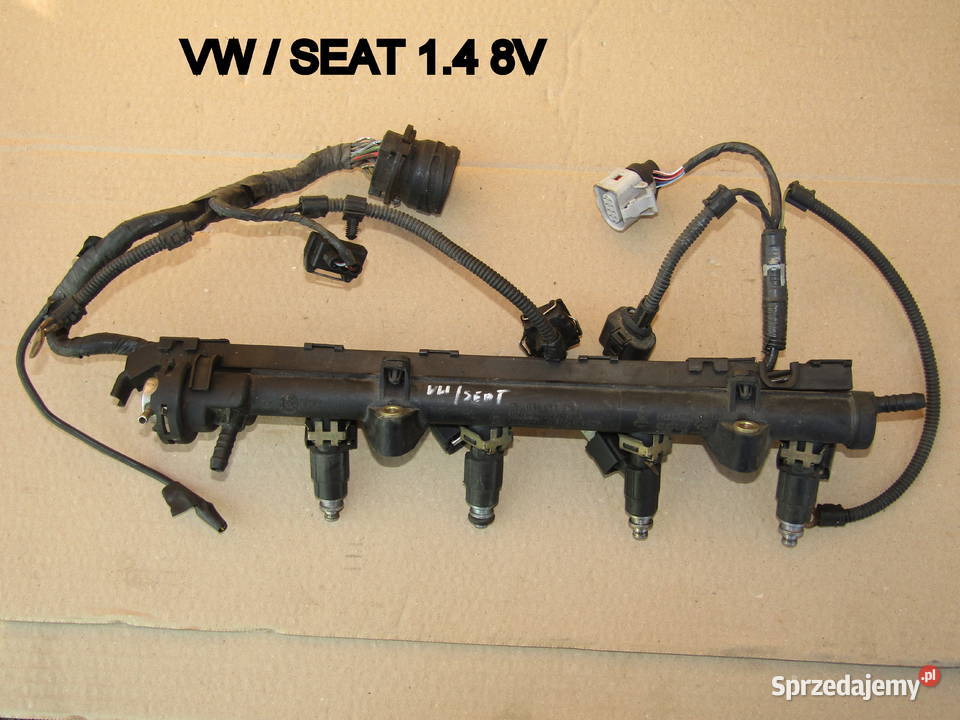 LISTWA WTRYSKOWA VOLKSWAGENSEAT 14 8V 030133319L Listwy wtryskowe