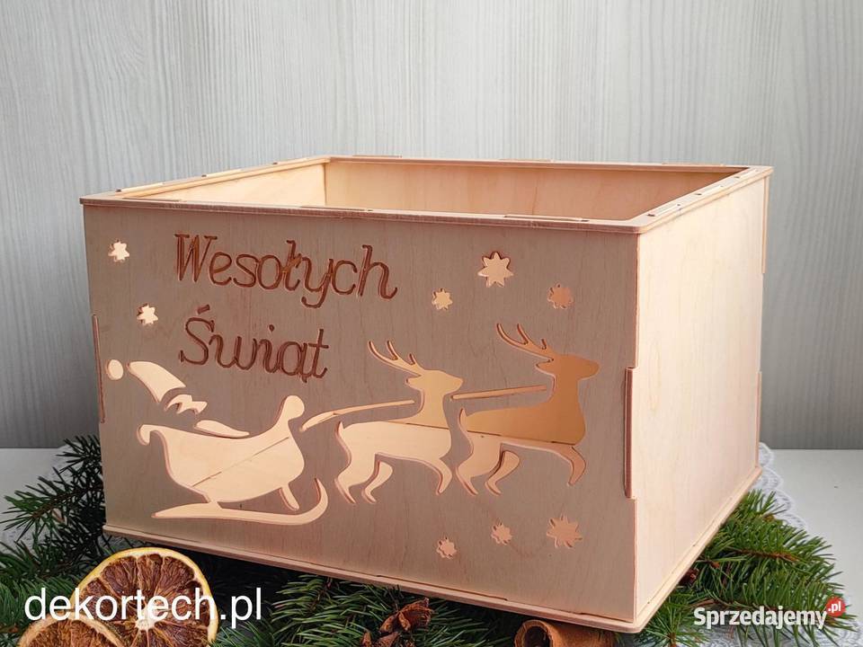 Pudełko na prezent z motywem świątecznym Boże Chomranice