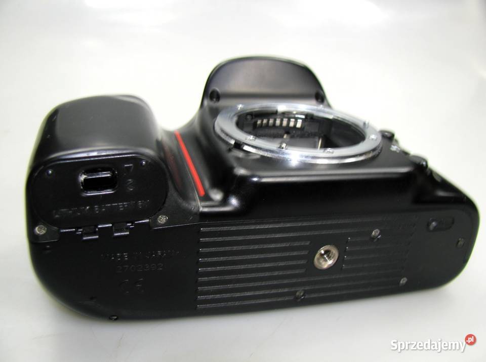 NIKON F50 body APARAT FOTOGRAFICZNY ANALOGOWY Fotografia i Optyka