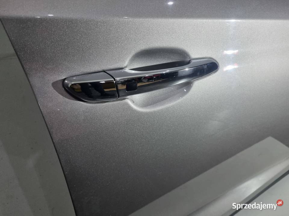 DRZWI PRAWY PRZOD Y3Y HYUNDAI TUCSON III 1520 łódzkie Skierniewice