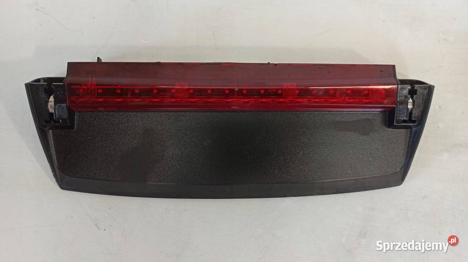 TRZECIE SWIATŁO STOPU A4 B9 8W5945097