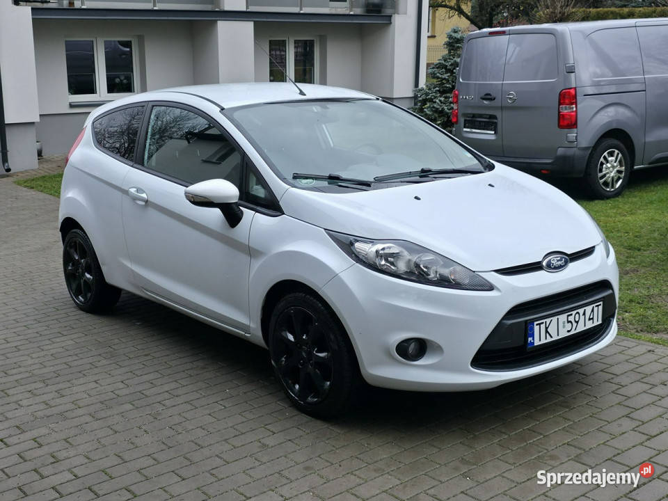 Ford Fiesta 125 Benzyna Serwisowany Gwarancja Piekoszów