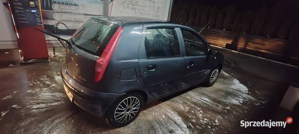Sprzedam Fiata Punto 2 12 benzyna 2400 do Hatchback Punto