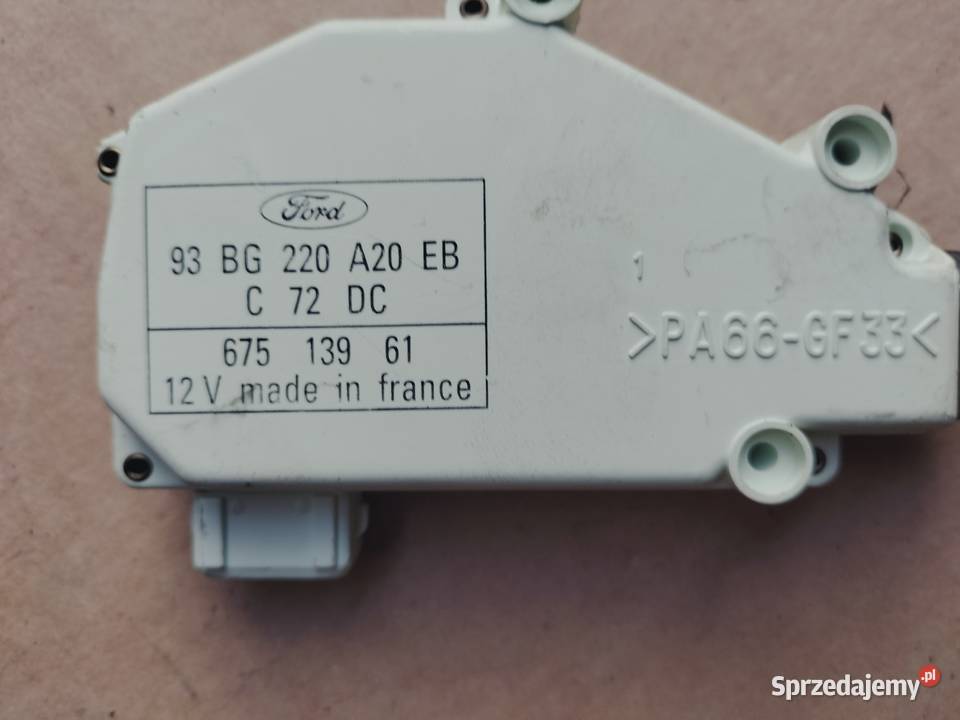 ZAMEK BAGAŻNIKA FORD MONDEO MK1 Kamień-Kolonia