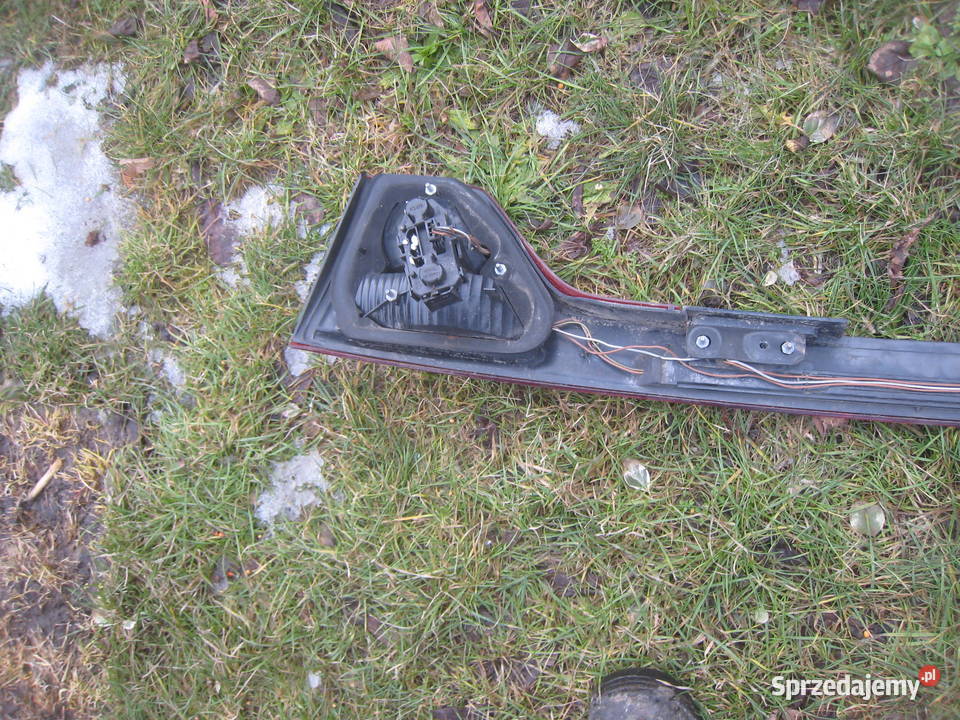 Lampa blenda listwa tylnej klapy Seat Toledo II Kraków