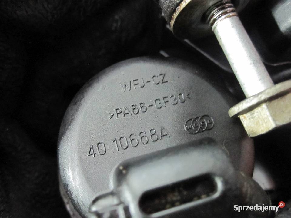 RANGE ROVER SPORT L322 36 368DT pokrywa zaworów Kielce