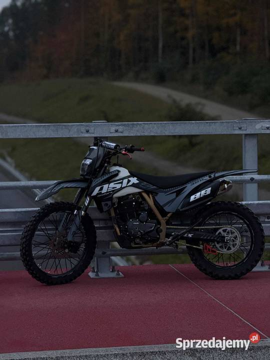 ASIX XB88 300 2024 doinwestowany Rzeszów