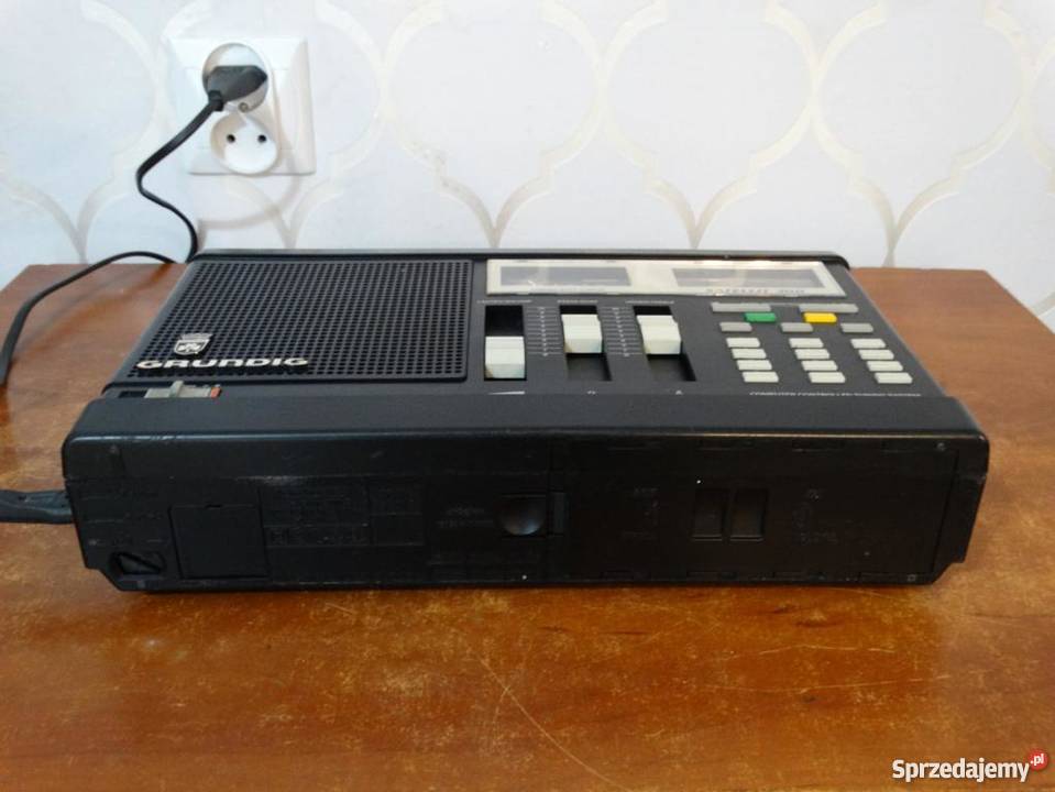 Grundig Satellit 300 radio globalne sprawne Jasło sprzedam