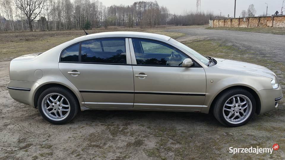 Skoda Superb 18t 150 2003 Wólka Dąbrowicka