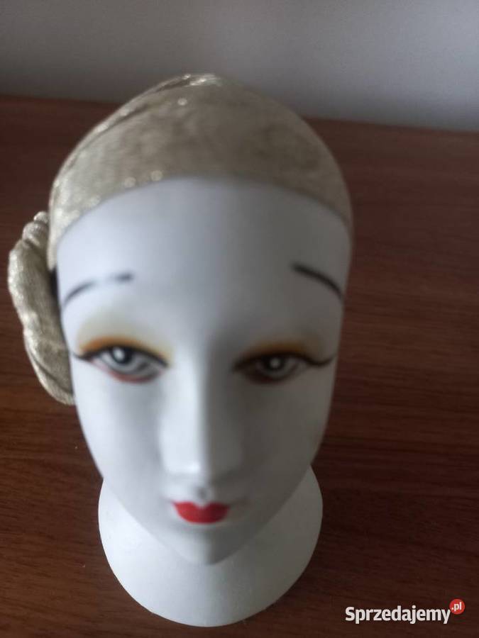 Figurka porcelanowa Głowa kobiety Toruń