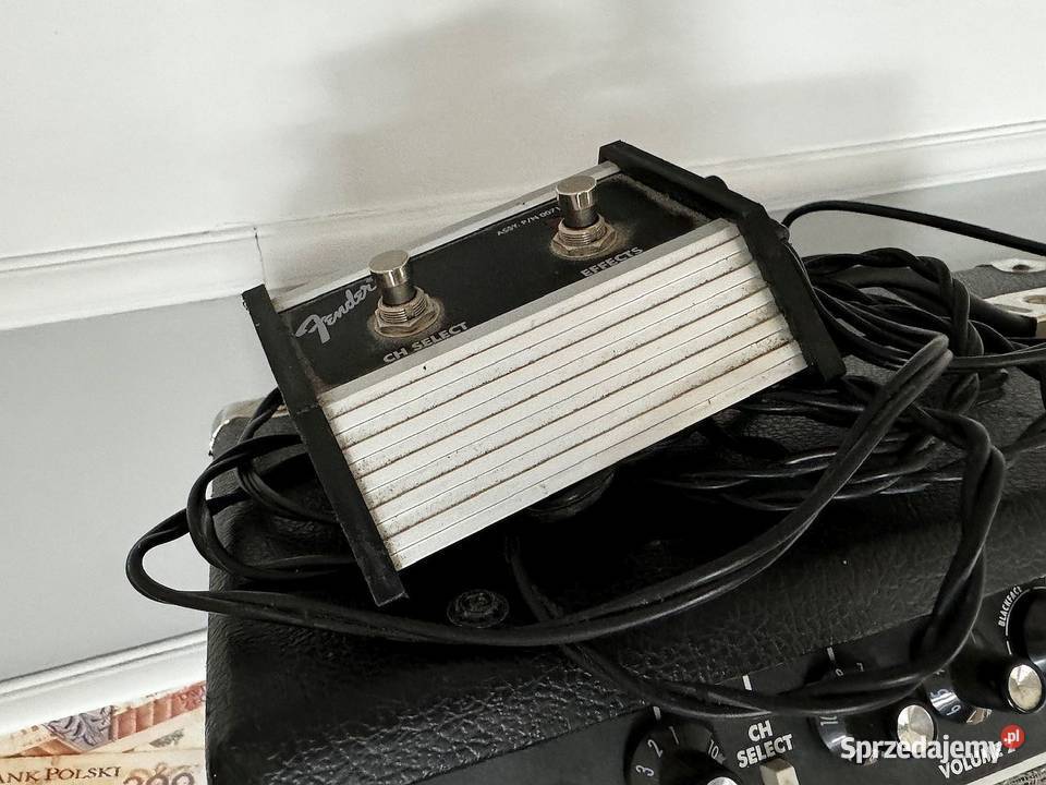 Wzmacniacz Gitarowy Fender Champion 40 Switch