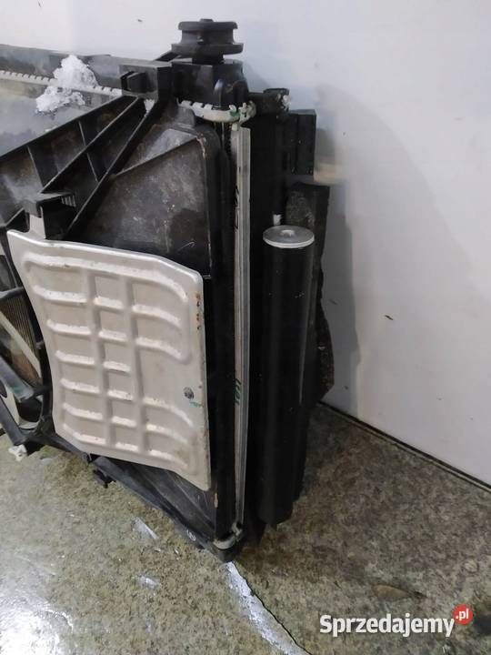 CHŁODNICA WODY KLIMATYZACJI WENTYLATOR 12 B KPL